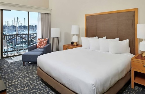Berkeley Hotel | 2 Units | Marina Stay near San Francisco | Pool, Pet Friendly & Easy Access