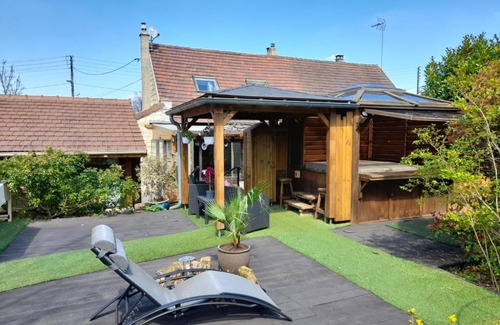 Coye-la-Foret Bed & Breakfast | 2 Zen Détente