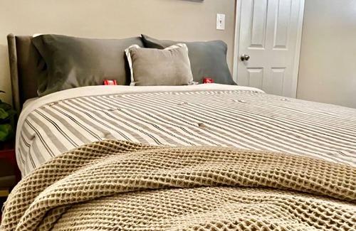 Mableton House | 20 min to ATL 2BD 2 Story Townhouse