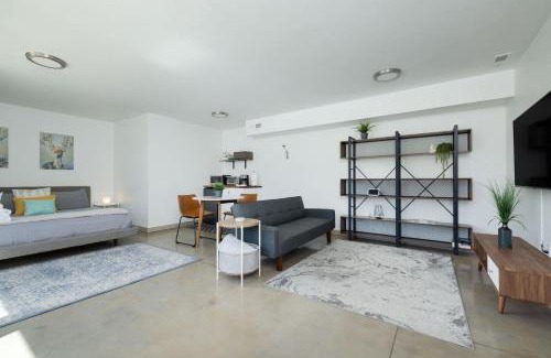 Westbrook Meadows Apartment | 20 Min to Mt Bachelor Perfect Basecamp for Skiers