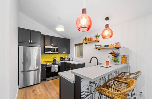 Port Hueneme House | 20% Off Oct 23-26 Steps To Sand, Clean,Quiet, Cozy