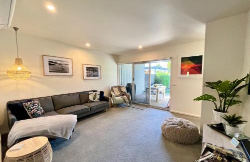 Myrtleford House | 20 on Rayner