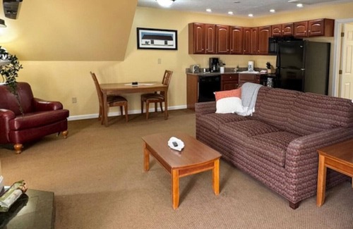 Francestown House | 20% Sale April/May NH Condo Unit 2D