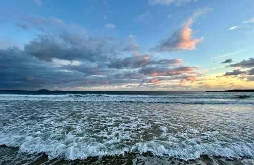 Mooloolaba Apartment | 20 Steps to the Sand!