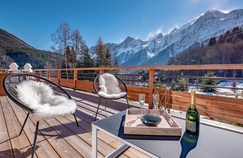 Les Houches Ski Chalet | 200m from the cablecar, Luxury chalet with terrace & sauna