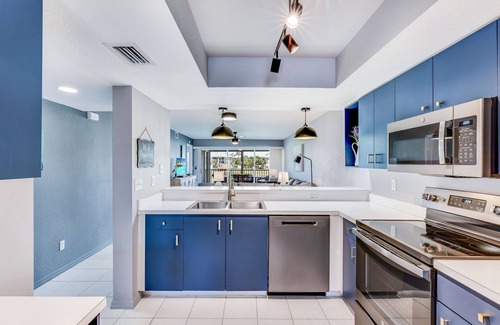 Estero Condo | 201 Breckenridge Condo