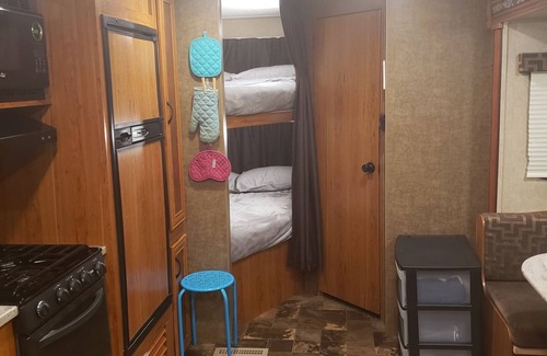 Coweta House | 2017 Starcraft rv for rent
