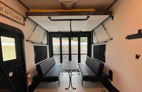 Lincolnville House | 2023 2 Bedroom RV with private room and bunk room