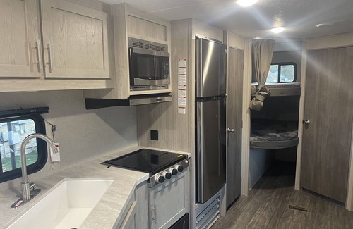 Conway House | 2023 camper ready for rent at your campground request!