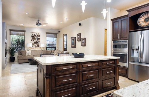 West Sedona House | 2024 VRBO Property of the Year: Palatial Paradise w/Infinity Pool & Breathtaking Views of Red Rock