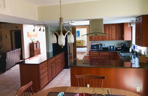 Catalina Foothills Estates House | 2025 Gem Show Available!