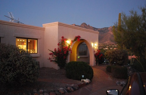 Catalina Foothills Estates House | 2025 Gem Show Available!