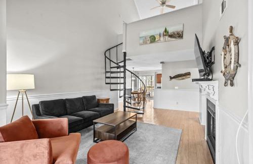 Surfside Beach House | 203D GBR Beautifully Remodeled 4 Bed 3 Bath in Surfside