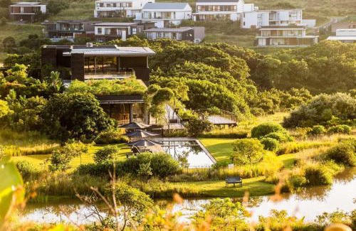 Salt Rock Apartment | 21 Husk, Zululami Estate