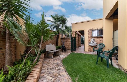 Kempton Park Apartment | 210 Guest