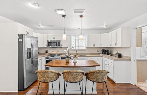 Melbourne Beach House | 218 Fifth Avenue