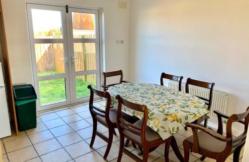 Bundoran House | 22 Marine View Bundoran