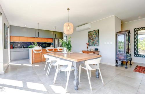 Salt Rock House | 22 Mbali Loop, Zululami Estate