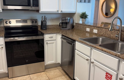 Indian Bayou Condo | 2201 Stunning 2 bdrm ~ Amenities Galore ~ Super Savings ~ Book Oct 20th Today!