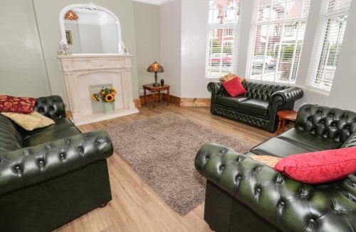 Llandudno House | 23 Carmen Sylva Road