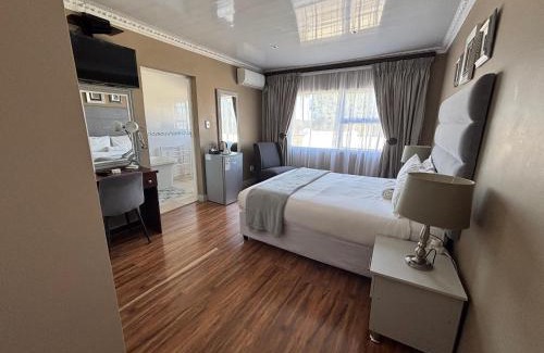 East London House | 23 on Camden Road Guesthouse