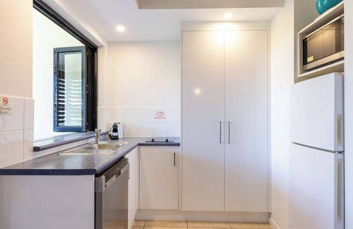 Port Douglas Apartment | 24 Freestyle Apartment with POOL VIEW
