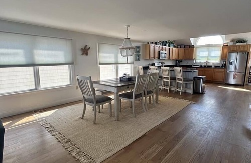 Sea Isle City House | 2409 Landis Avenue South