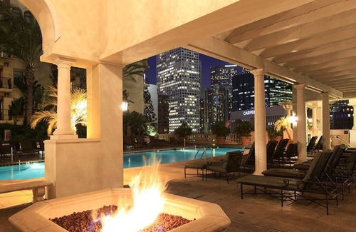Westlake South Apartment | 241672 Executive Suite - DTLA near Staples, Nokia