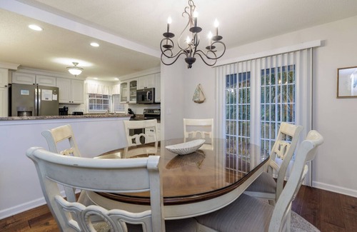 Shipyard Plantation Villa | 246 Evian Villas: Beautiful 2 Bedroom, Free Bikes, Pool, Tennis, Pet Friendly