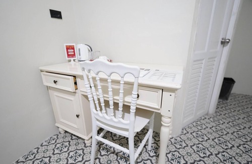 Talat Noi Hotel | 2499 Heritage Chinatown Bangkok Hotel By RoomQuest