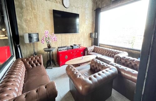 Talat Noi Hotel | 2499 Heritage Chinatown Bangkok Hotel By RoomQuest