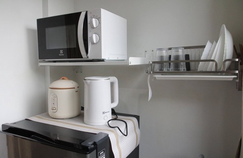 Lat Krabang House | 24hr Cozy stay BKK Near Airport and Mall Train to Town Room LatKrabang