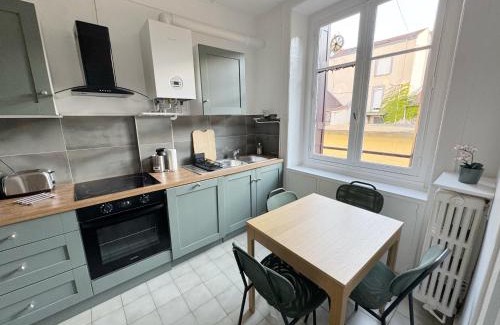 Cret de Roc Apartment | 25 CHIC & COSY F3 47m2 HYPERCENTRE WIFI SMART TV NETFLIX