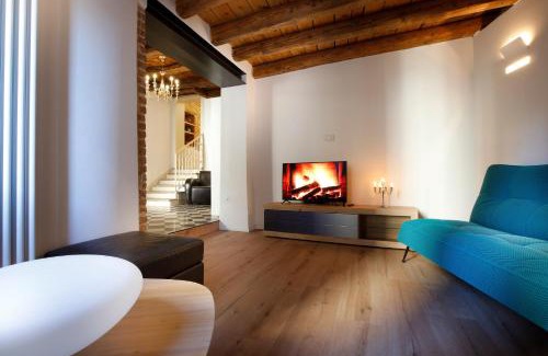 Bassano del Grappa House | 25 Lazzaro Bonamigo