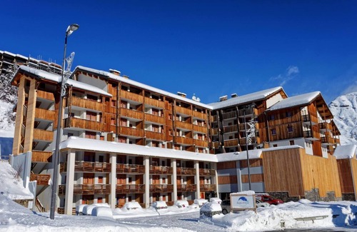 Orcieres-Merlette Apartment | 250m from ski slopes, terrace, balcony, tv, ski locker, 55m², Orcières Merlette 1850