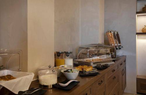 Raftis Hotel | 26 m² Hotel ∙ 3 guests
