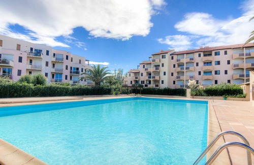 Saint-Cyprien Plage Apartment | 27 m² Apartment ∙ 1 bedroom ∙ 4 guests