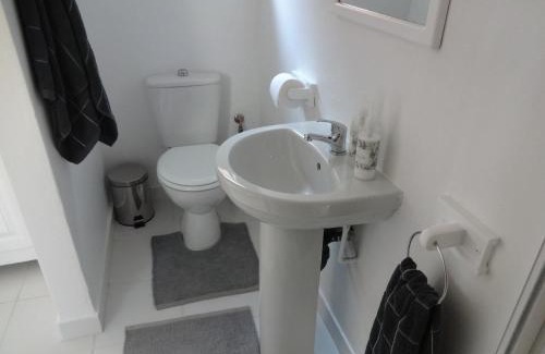 Zwartkop House | 273 Rhino retreat-solar backup