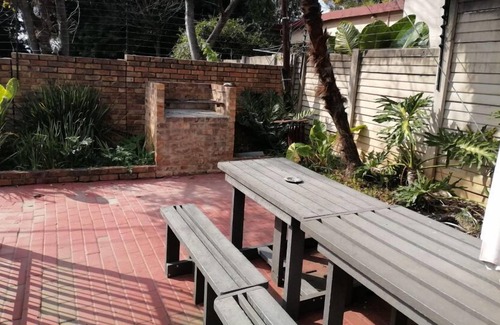 Garsfontein House | 277 Beth Duncker St