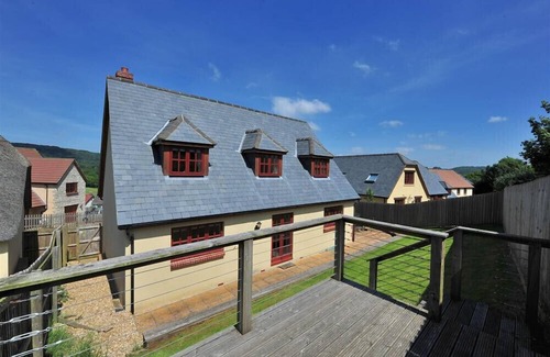 Lyme Regis Cottage | 28 Barnes Meadow
