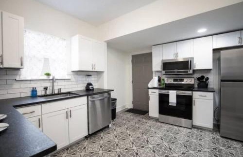 Norwood House | 28th Street Historic at Norwood
