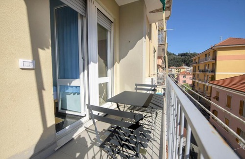 Riva Trigoso Apartment | 295 - Idea Living Home, 2minuti a piedi dal mare di Riva Trigoso