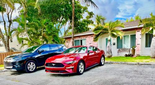 Dania Beach Villa | 2BD 2BA Bungalow 5 min Dania Beach 15 min Hard Rock Stadium