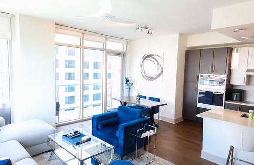 Southgate Apartment | 2BD/2BA-TMC Magic w/Skyline+Balcony! FREE Parking!