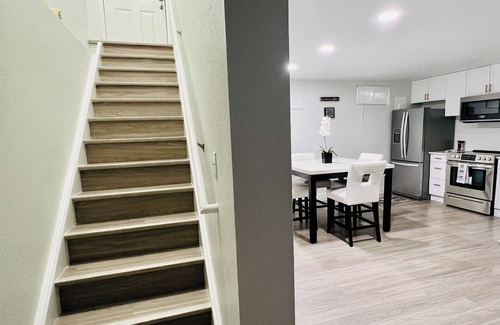 Heather Gardens House | 2BD Guest Suite in Basement – Spacious and Private Half of the Home