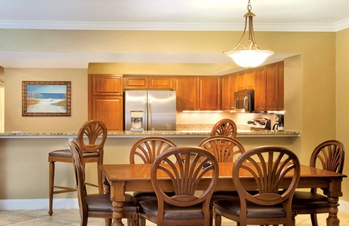 Panama City Beach Hotel | 2BD/Panama City Beach - Oceanfront View with Full Kitchen, Pools, Bar, and More!