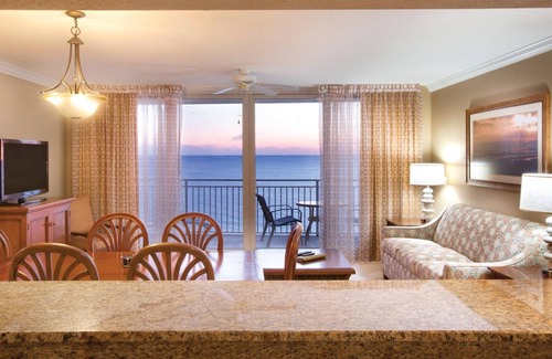 Panama City Beach Hotel | 2BD/Panama City Beach - Oceanfront View with Full Kitchen, Pools, Bar, and More!