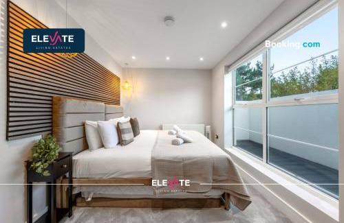 Barnhill Apartment | 2BDRWEMBLEYFLAT l EXCLUSIVE DEALS l LAST-MINUTE ESCAPE l 1 X SUPER KING BED AND 3 SINGLE BEDS l WEMBLEY STADIUM LOCATION, FREE PARKING, SLEEPS 8 l Elevate Living Estates Short Lets & Serviced Apartments Wembley