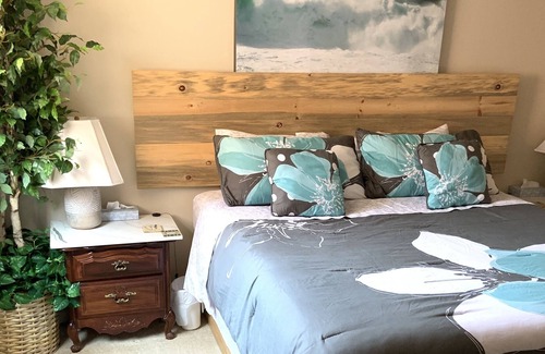 Seaside House | 2bds, 2ba whole house