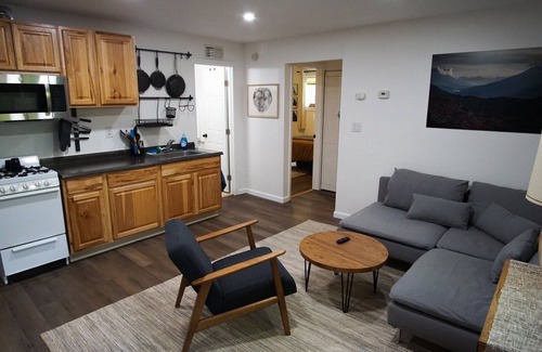 Tudor Area Apartment | 2Br/1Ba Midtown Daylight Bsmt Hideaway—Comfortable, clean, and safe.